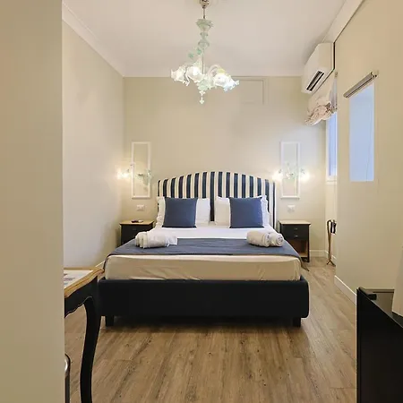 Guest house Art House Suites56 Via Del Babuino 56 *